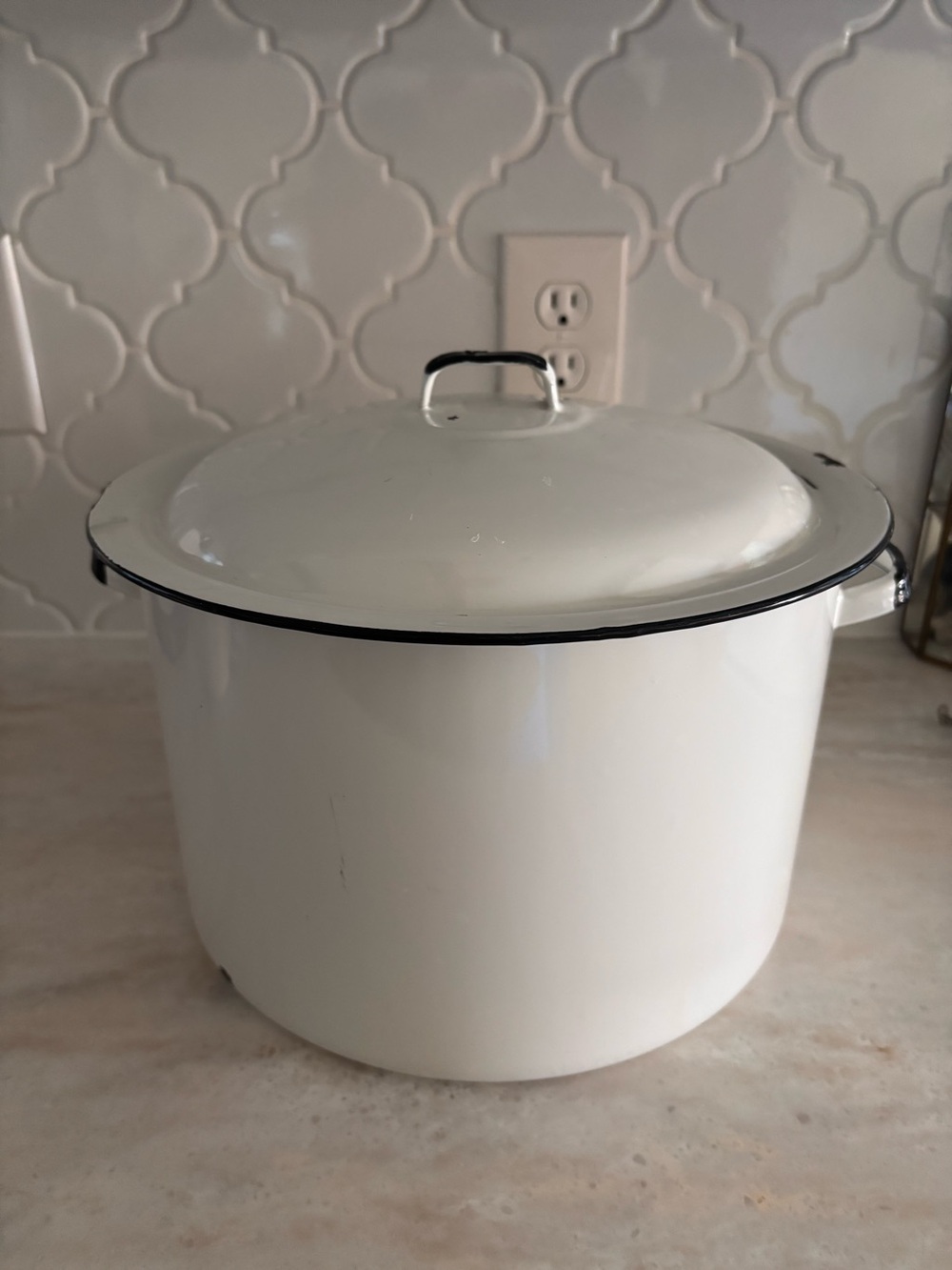 Antique 1920’s Large White  Enamel Ware Pot